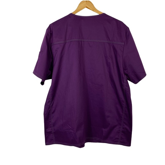 DICKIES Scrub Gen Flex Men's V-Neck Scrub Top In eggplant color Size large - Picture 4 of 12